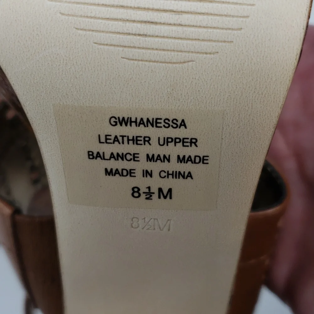 Guess Leather Platform Chunky Heeled Shoes Size 8.5 Brown Tan Heels‎ Ankle Strap